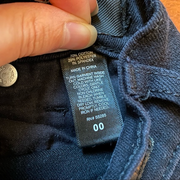 Express High Rise Distressed Skinny Jeans | Black | 00 - Picture 10 of 10